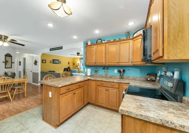 Photo 3 of Sale Pending at 5 Given Cir, Rochester, NH 03867 | MLS# 5108865 | Listing updated on 2026-09-18