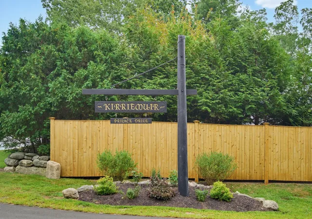 Photo 4 of Townhouse for sale at 15 Kirriemuir Rd #15, Stratham, NH 03885 | MLS# 5108875 | Listing updated on 2026-09-14