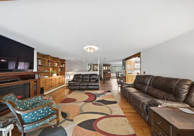 Photo 4 of Single family home for sale at 336 Mason Rd, Milford, NH 03055 | MLS# 5108878 | Listing updated on 2026-09-18