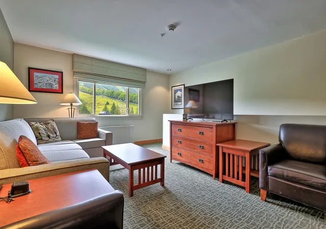 Photo 4 of Condo for sale at 228 E Mountain Rd #108/110 INTERVAL III, Killington, VT 05751 | MLS# 5108891 | Listing updated on 2026-09-17