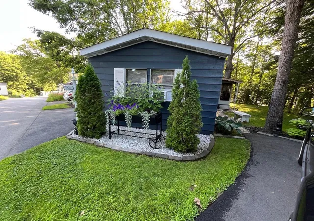 Photo 3 of Sale Pending at 19 Andrews Dr, Jaffrey, NH 03452 | MLS# 5108893 | Listing updated on 2026-10-13