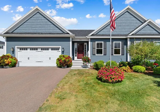 Photo 1 of Townhouse for sale at 206 Lomartire Dr, Colchester, VT 05446 | MLS# 5108906 | Listing updated on 2026-09-26