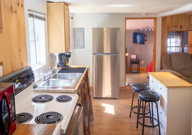Photo 4 of Single family home for sale at 4 Upland Ave, Barre, VT 05641 | MLS# 5108908 | Listing updated on 2026-09-18