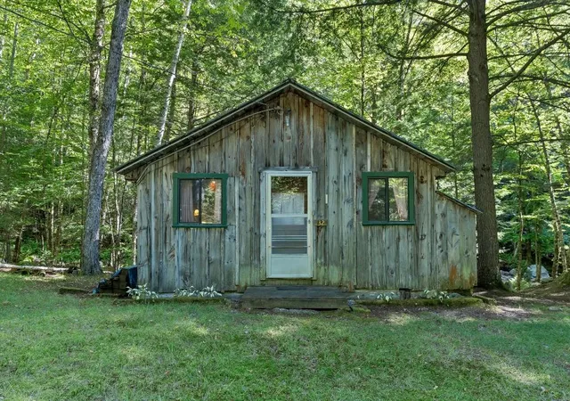 Photo 2 of Single family home for sale at 32 Johnson Brk Rd, West Thornton, NH 03285 | MLS# 5108909 | Listing updated on 2026-09-10