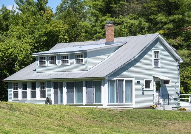 Photo 1 of Single family home for sale at 123 Batchelder St, Barre, VT 05641 | MLS# 5108911 | Listing updated on 2026-09-09