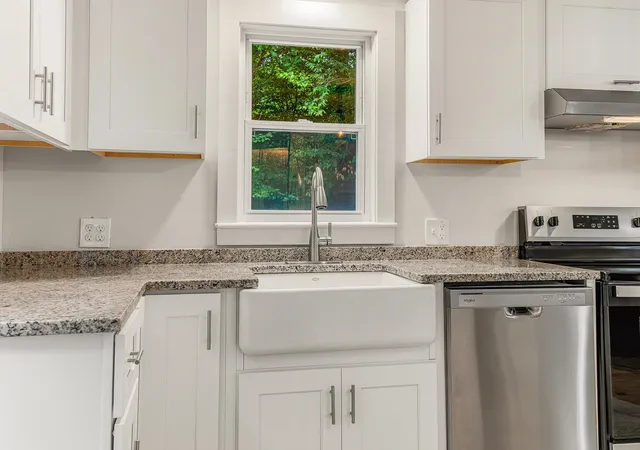 Photo 4 of Single family home for sale at 148 Hobbs Rd, Effingham, NH 03882 | MLS# 5108914 | Listing updated on 2026-09-10