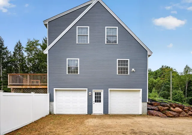 Photo 4 of Single family home for sale at 992 Beauty Hl Rd, Barnstead, NH 03218 | MLS# 5108931 | Listing updated on 2026-10-05
