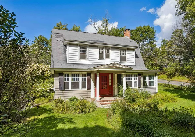 Photo 2 of Single family home for sale at 1 Ripley Rd, Hanover, NH 03755 | MLS# 5108932 | Listing updated on 2026-09-29