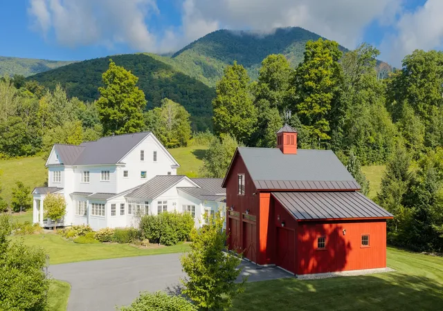 Single family home for sale at 120 Summit View, Manchester Center, VT 05255 | MLS# 5108945