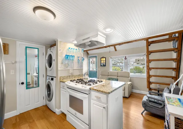 Photo 1 of Sale Pending at 470 Winnacunnet Rd #8, Hampton, NH 03842 | MLS# 5108946 | Listing updated on 2026-09-30