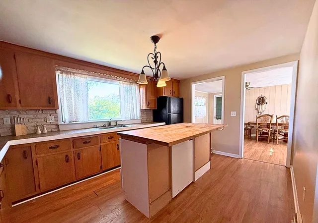 Photo 2 of Single family home for sale at 226 Lund Rd, Nashua, NH 03060 | MLS# 5108949 | Listing updated on 2026-09-11