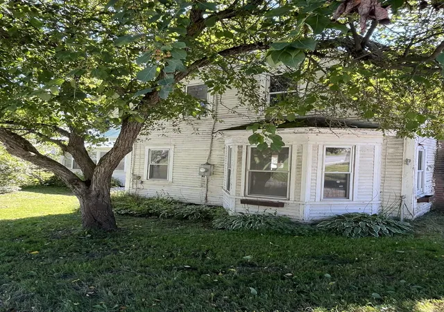 Photo 3 of Single family home for sale at 3013 Vt Route 122 Hwy, Sheffield, VT 05866 | MLS# 5108952 | Listing updated on 2026-09-11