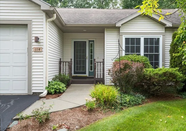 Photo 1 of Sale Pending at 114 Honeysuckle Ln, Williston, VT 05495 | MLS# 5108953 | Listing updated on 2026-09-10
