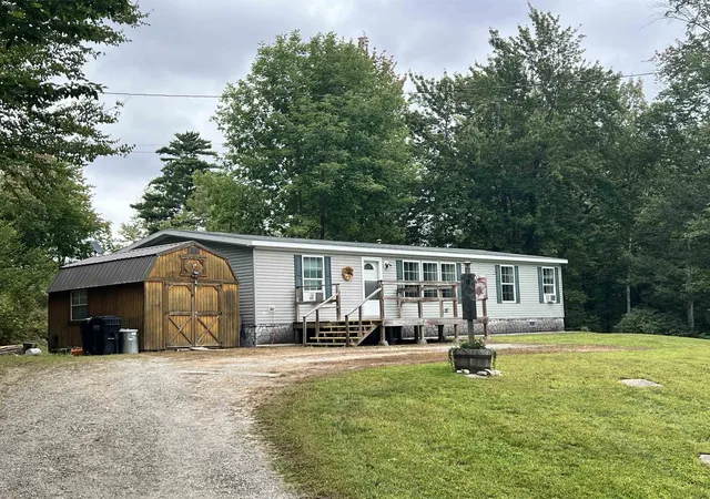 Photo 3 of Manufactured home for sale at 9 Page Rd, Newport, NH 03773 | MLS# 5108955 | Listing updated on 2026-09-22