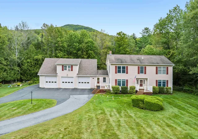 Photo 2 of Single family home for sale at 740 E Barre Rd, Barre, VT 05641 | MLS# 5108964 | Listing updated on 2026-09-09