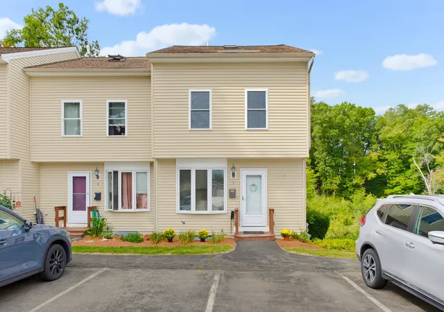 Photo 1 of Sale Pending at 95 Harbor Ave #7, Nashua, NH 03060 | MLS# 5108973 | Listing updated on 2026-09-14