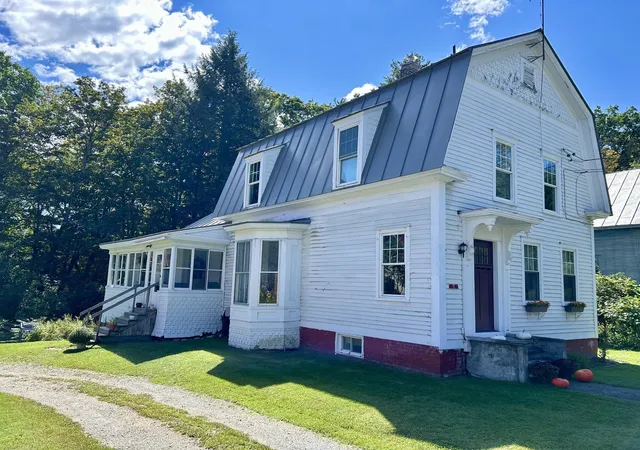 Photo 3 of Single family home for sale at 35 Sand Hl Rd, Bethel, VT 05032 | MLS# 5108976 | Listing updated on 2026-09-13
