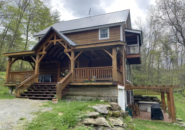Photo 4 of Single family home for sale at 256 Potter Rd, Wardsboro, VT 05355 | MLS# 5108984 | Listing updated on 2026-09-09