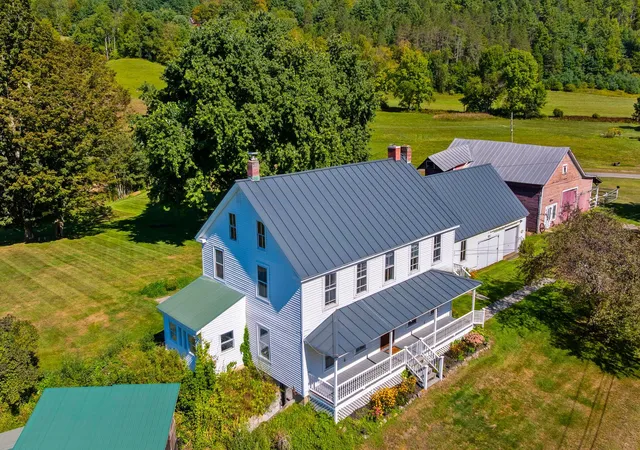 Photo 1 of Single family home for sale at 499 Vt Route 110, Tunbridge, VT 05077 | MLS# 5108994 | Listing updated on 2026-09-14