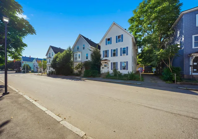 Photo 3 of Multi family home for sale at 201 Auburn St, Manchester, NH 03103 | MLS# 5108996 | Listing updated on 2026-09-11