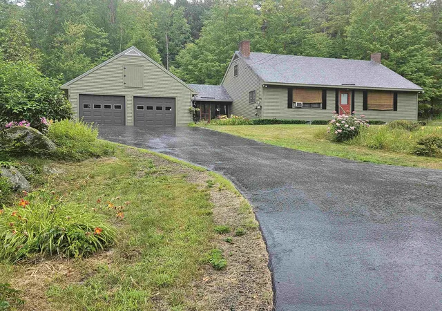 Photo 2 of Single family home for sale at 24 Labombard St, Lebanon, NH 03766 | MLS# 5109006 | Listing updated on 2026-09-11