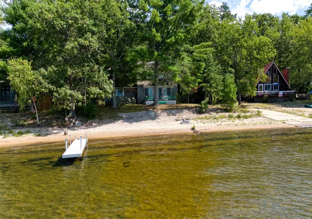 Photo 2 of Single family home for sale at 436 Pequawket Trl, Freedom, NH 03836 | MLS# 5109019 | Listing updated on 2026-09-10