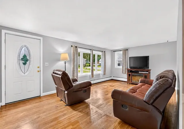 Photo 2 of Sale Pending at 16 Beverly Ave, Salem, NH 03079 | MLS# 5109027 | Listing updated on 2026-09-16