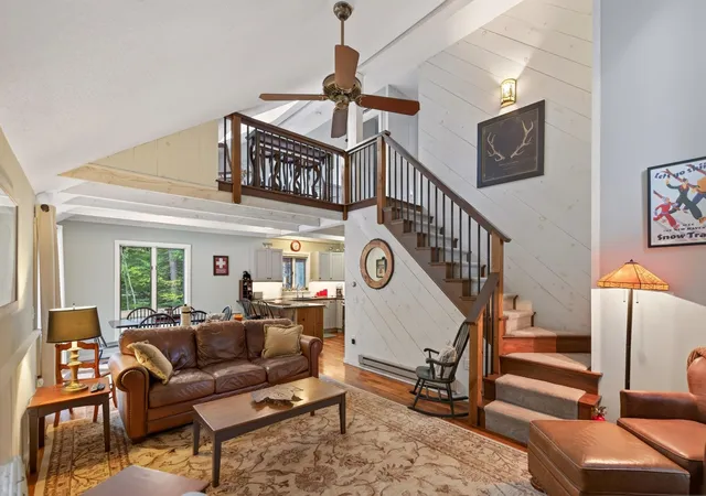 Photo 1 of Single family home for sale at 44 High Top Rd, Wilmington, VT 05363 | MLS# 5109032 | Listing updated on 2026-09-16
