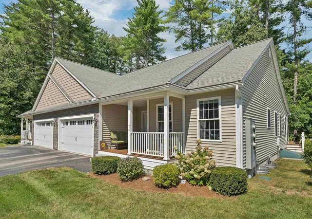 Photo 1 of Condo for sale at 7a Benning St, Amherst, NH 03031 | MLS# 5109046 | Listing updated on 2026-09-15