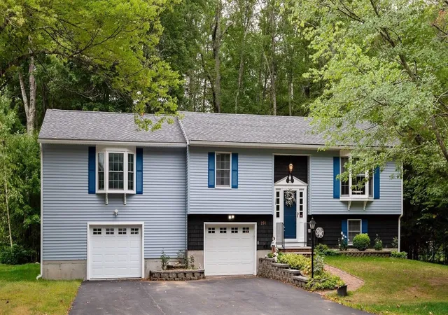 Photo 1 of Single family home for sale at 291 Eastern Ave, Rochester, NH 03867 | MLS# 5109063 | Listing updated on 2026-10-28