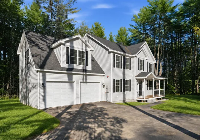Photo 2 of Single family home for sale at 6 Gridley Rd, Sutton, NH 03278 | MLS# 5109082 | Listing updated on 2026-10-07