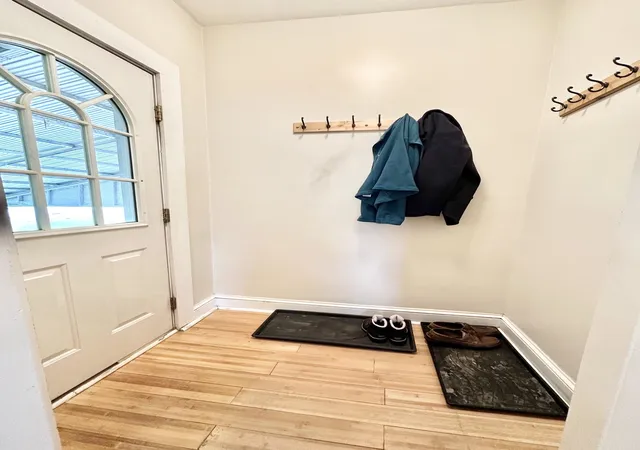 Photo 3 of Single family home for sale at 132 Rhode Is Ave, Manchester, NH 03104 | MLS# 5109087 | Listing updated on 2026-10-19