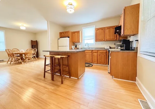 Photo 4 of Single family home for sale at 132 Rhode Is Ave, Manchester, NH 03104 | MLS# 5109087 | Listing updated on 2026-10-19