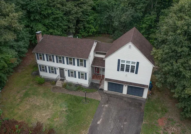 Photo 2 of Sale Pending at 8 Raelynn Dr, Derry, NH 03038 | MLS# 5109092 | Listing updated on 2026-09-16