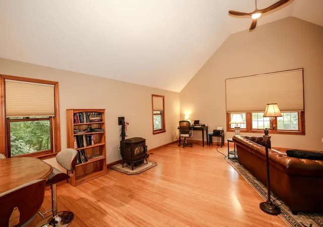 Photo 3 of Sale Pending at 8 Raelynn Dr, Derry, NH 03038 | MLS# 5109092 | Listing updated on 2026-09-16