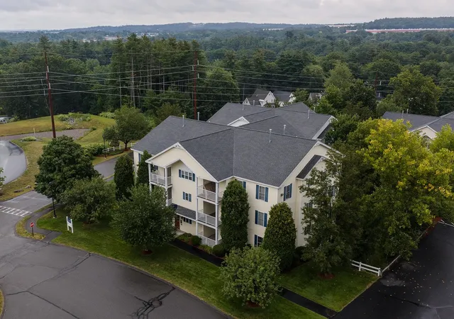 Photo 2 of Condo for sale at 5 Crosswoods Path Blvd #11, Merrimack, NH 03054 | MLS# 5109114 | Listing updated on 2026-09-15