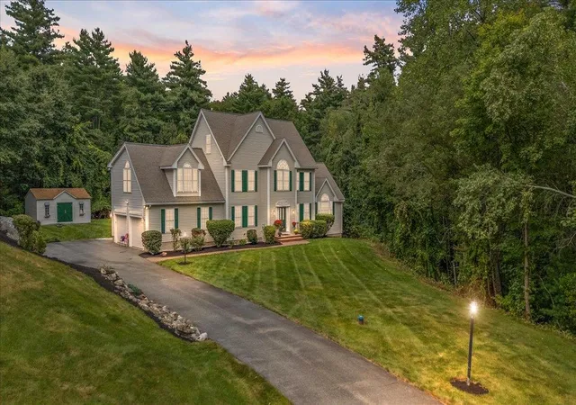 Photo 1 of Single family home for sale at 1049 Bridge St, Pelham, NH 03076 | MLS# 5109129 | Listing updated on 2026-09-19
