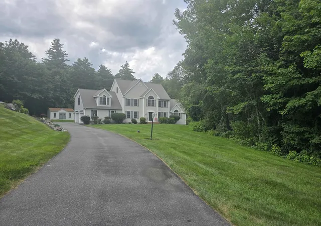 Photo 2 of Single family home for sale at 1049 Bridge St, Pelham, NH 03076 | MLS# 5109129 | Listing updated on 2026-09-19