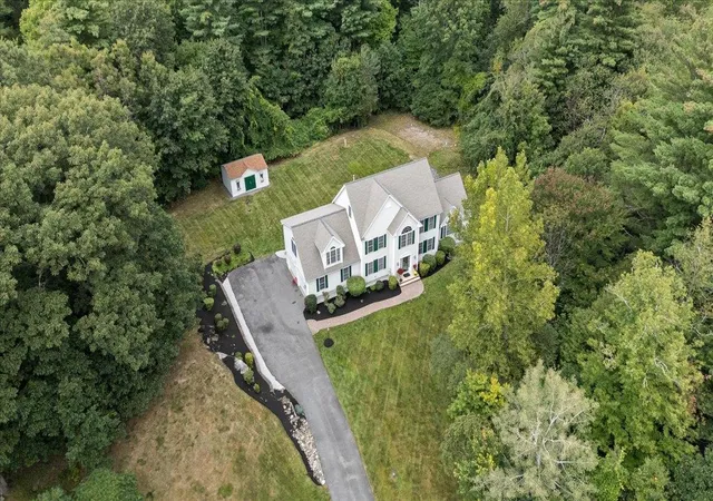 Photo 3 of Single family home for sale at 1049 Bridge St, Pelham, NH 03076 | MLS# 5109129 | Listing updated on 2026-09-19