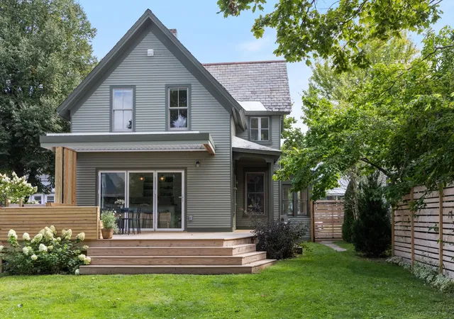 Photo 3 of Sale Pending at 105 Park St, Burlington, VT 05401 | MLS# 5109139 | Listing updated on 2026-09-16