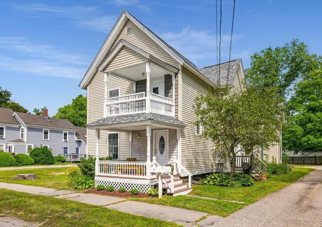 Townhouse for sale at 37 Washington St #A, Exeter, NH 03833 | MLS# 5109141