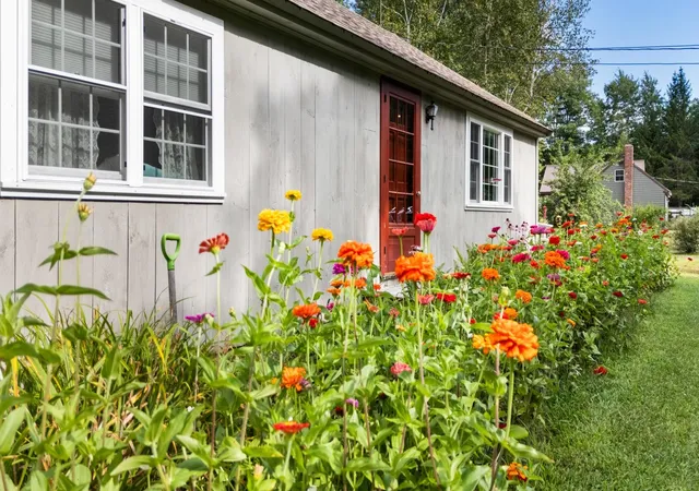 Photo 3 of Single family home for sale at 224 S Bennington Rd, Bennington, NH 03442 | MLS# 5109164 | Listing updated on 2026-09-20
