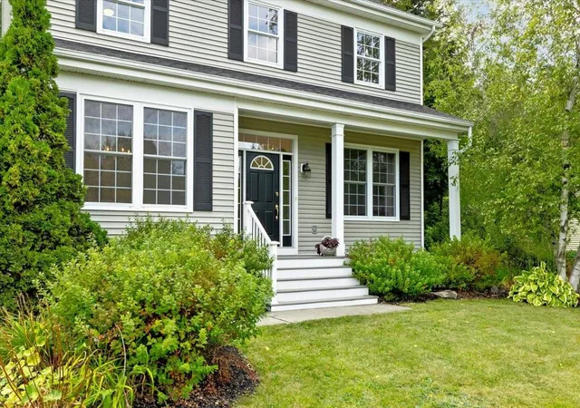 Photo 2 of Single family home for sale at 118 Sadler Ln, Williston, VT 05495 | MLS# 5109176 | Listing updated on 2026-10-02