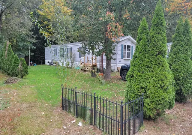 Manufactured home for sale at 25 Freedom Acres Dr, Hinsdale, NH 03451 | MLS# 5109193