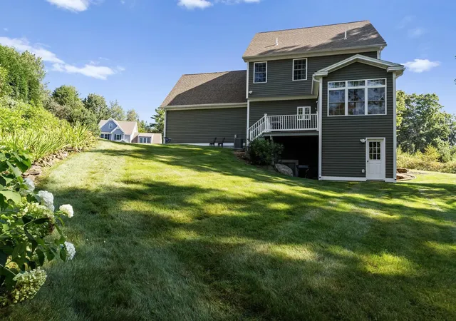 Photo 4 of Sale Pending at 21 Colt Ln, Epping, NH 03042 | MLS# 5109199 | Listing updated on 2026-09-23