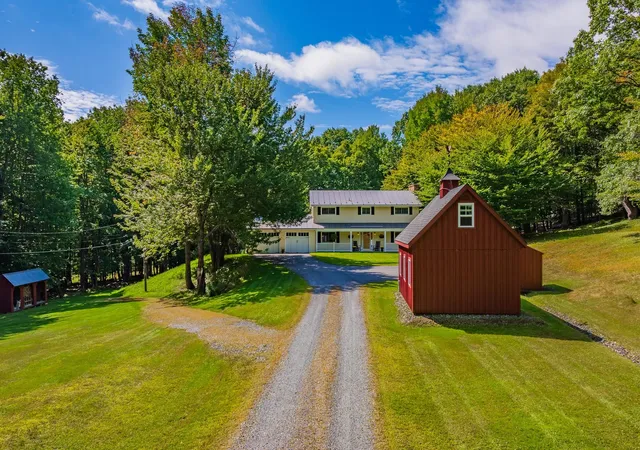 Photo 2 of Single family home for sale at 31 Laramie Rd, Etna, NH 03750 | MLS# 5109203 | Listing updated on 2026-09-15