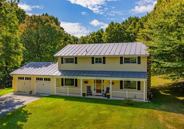 Photo 3 of Single family home for sale at 31 Laramie Rd, Etna, NH 03750 | MLS# 5109203 | Listing updated on 2026-09-15