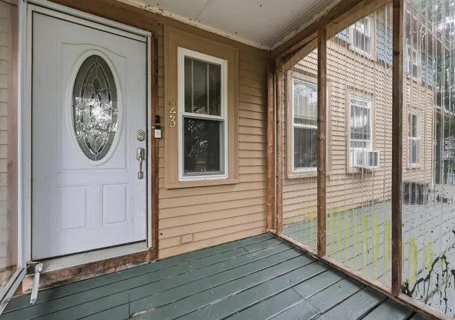 Photo 3 of Single family home for sale at 23 High St, Rochester, NH 03867 | MLS# 5109229 | Listing updated on 2026-09-10
