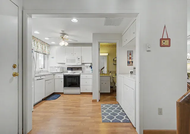 Photo 3 of Townhouse for sale at 23 Cusack Rd #25, Hampton, NH 03842 | MLS# 5109233 | Listing updated on 2026-09-15