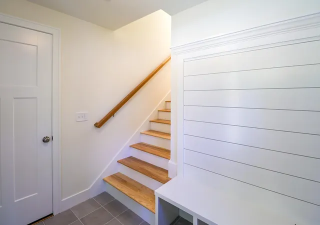 Photo 2 of Single family home for sale at 31 Eden Ln #5, Portsmouth, NH 03801 | MLS# 5109234 | Listing updated on 2026-10-10